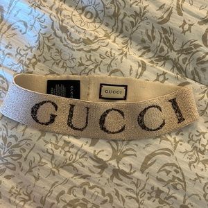 Gucci headband. Gently used, a little loose. Perfect for wearing on a straw hat.